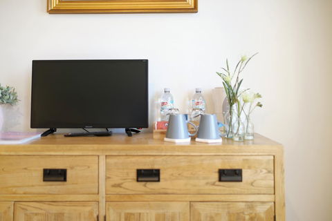 Sandymount - Redcliffe Tourism 10