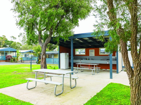 Amaroo Park - Redcliffe Tourism 24