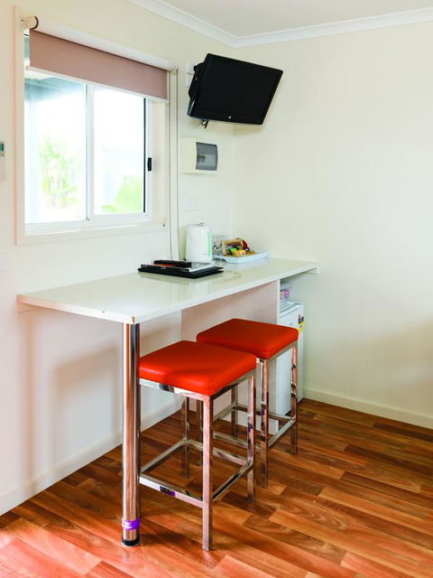 Amaroo Park - Redcliffe Tourism 3