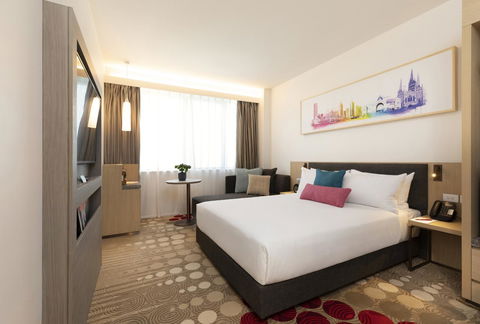 Ibis Melbourne Central - Redcliffe Tourism 1