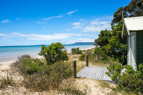 Blairgowrie Bella - Light Filled Home With Great Deck - Redcliffe Tourism 13