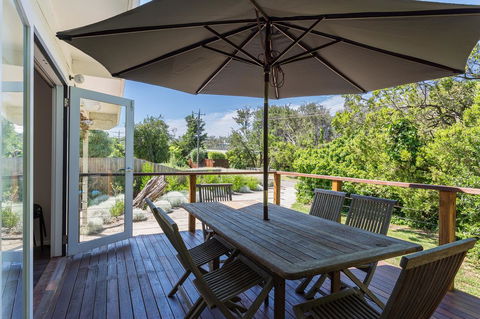 Blairgowrie Bella - Light Filled Home With Great Deck - Redcliffe Tourism 1