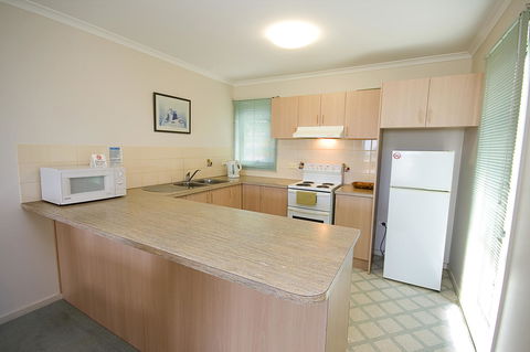 Anchorage Motel & Villas Lorne - Redcliffe Tourism 25