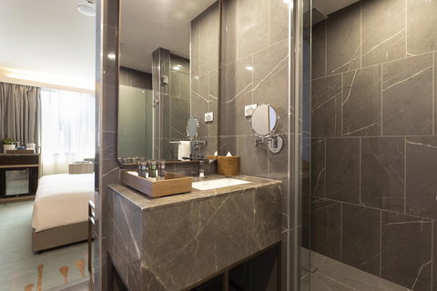 Novotel Melbourne Central - Redcliffe Tourism 23