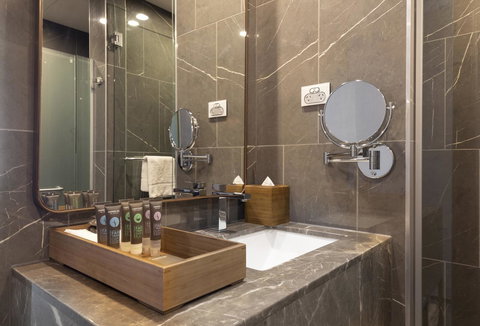 Novotel Melbourne Central - Redcliffe Tourism 5