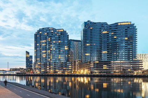 Winston Apartments Docklands - Redcliffe Tourism 0