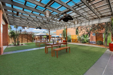 All Seasons Resort Hotel Bendigo - Redcliffe Tourism 25