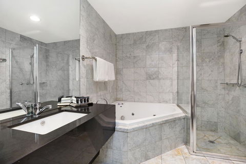 All Seasons Resort Hotel Bendigo - Redcliffe Tourism 10