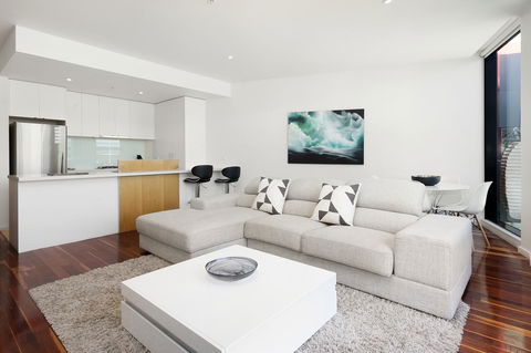 Melbourne Holiday Apartments Flinders Wharf - Redcliffe Tourism 35
