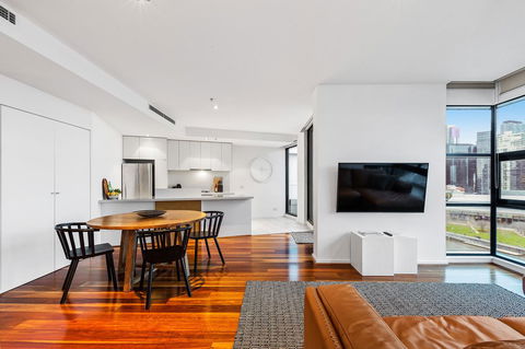 Melbourne Holiday Apartments Flinders Wharf - Redcliffe Tourism 19
