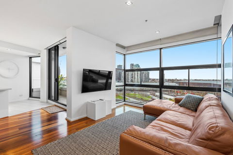 Melbourne Holiday Apartments Flinders Wharf - Redcliffe Tourism 6
