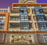 Melbourne Holiday Apartments Flinders Wharf - Redcliffe Tourism