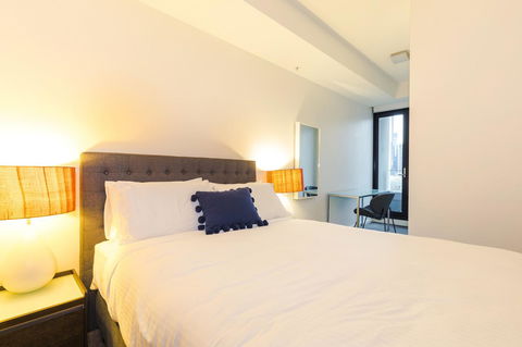 Waterfront Melbourne Apartments - Redcliffe Tourism 35