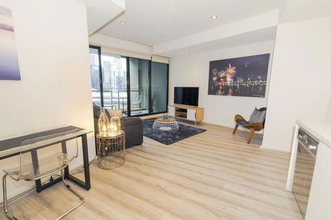Waterfront Melbourne Apartments - Redcliffe Tourism 41