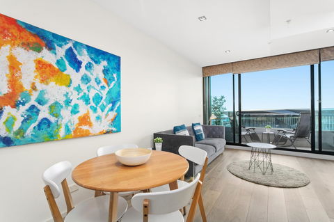 Waterfront Melbourne Apartments - Redcliffe Tourism 38