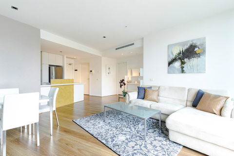 Waterfront Melbourne Apartments - Redcliffe Tourism 36