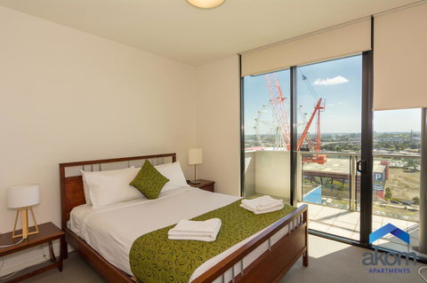 AKOM AT Docklands - Redcliffe Tourism 11