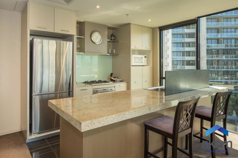 AKOM AT Docklands - Redcliffe Tourism 33
