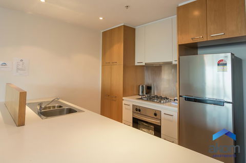 AKOM AT Docklands - Redcliffe Tourism 8