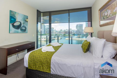 AKOM AT Docklands - Redcliffe Tourism 29