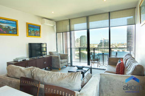 AKOM AT Docklands - Redcliffe Tourism 16