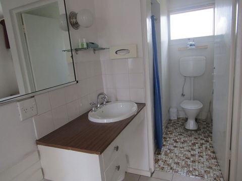 Twin City Motor Inn - Redcliffe Tourism 25