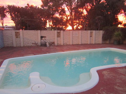 Twin City Motor Inn - Redcliffe Tourism 20