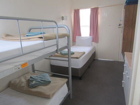 Twin City Motor Inn - Redcliffe Tourism 19