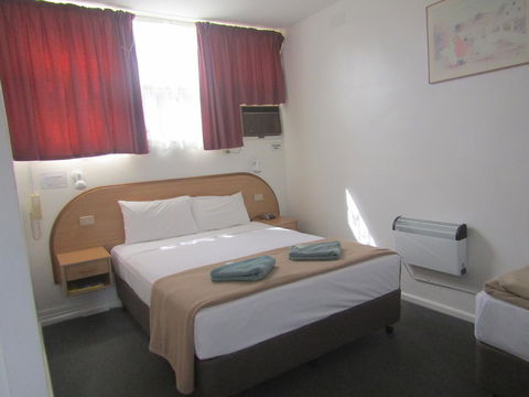 Twin City Motor Inn - Redcliffe Tourism 29