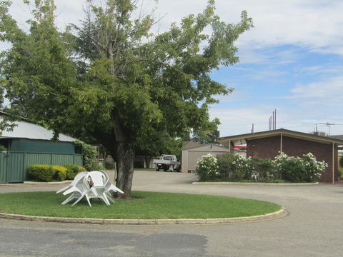 Twin City Motor Inn - Redcliffe Tourism 8
