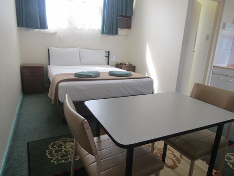 Twin City Motor Inn - Redcliffe Tourism 16