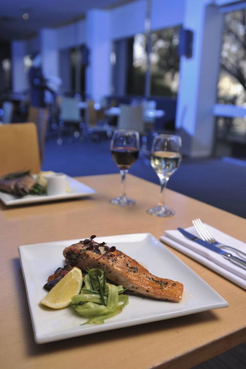 Mercure North Melbourne - Redcliffe Tourism 22