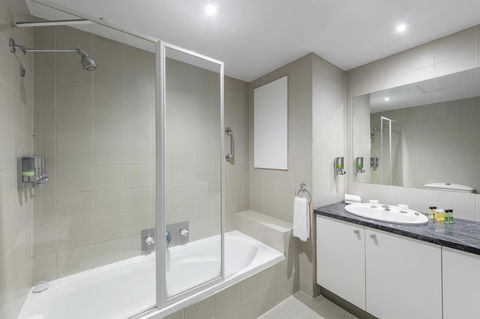 Riverside Apartments Melbourne (formerly Best Western Riverside Apartments) - Redcliffe Tourism 36
