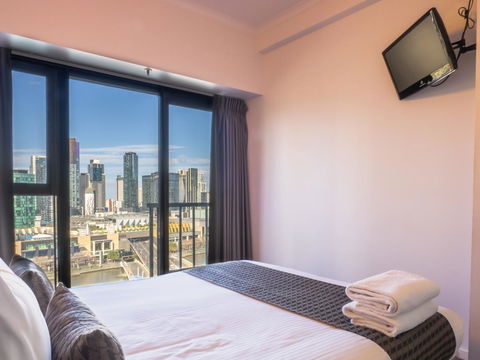 Riverside Apartments Melbourne (formerly Best Western Riverside Apartments) - Redcliffe Tourism 32