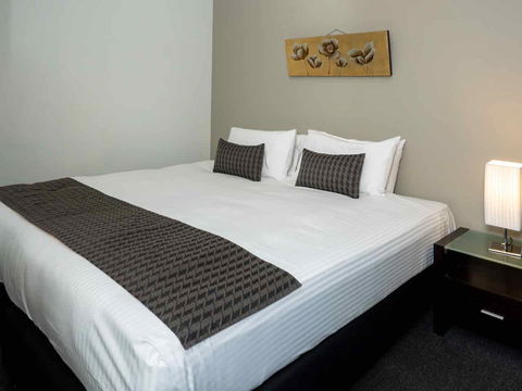 Riverside Apartments Melbourne (formerly Best Western Riverside Apartments) - Redcliffe Tourism 11