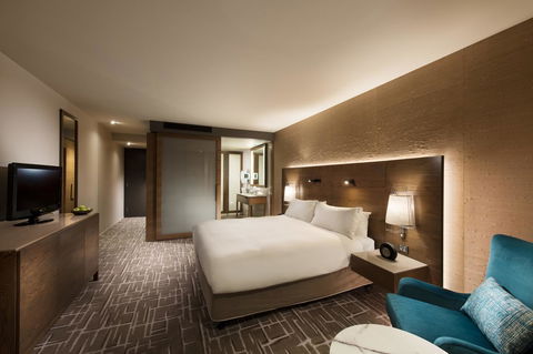 Pan Pacific Melbourne - Redcliffe Tourism 13