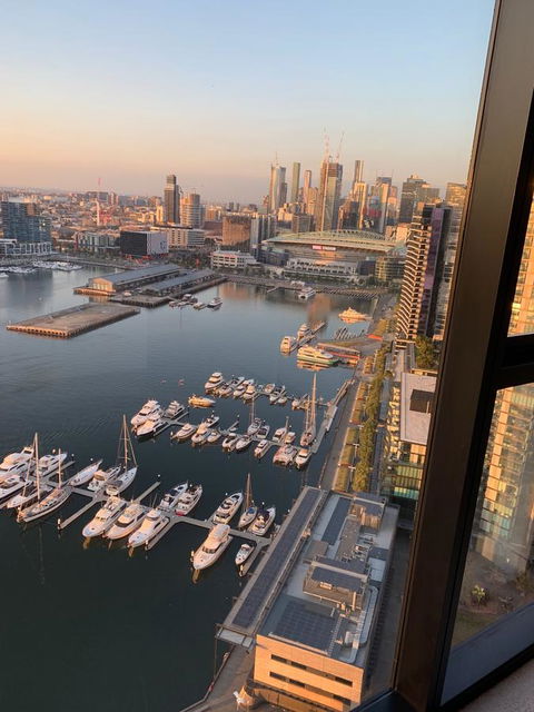 Melbourne Private Apartments - Collins Wharf Waterfront, Docklands - Redcliffe Tourism 10