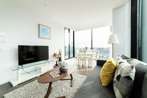 Melbourne Private Apartments - Collins Wharf Waterfront, Docklands - Redcliffe Tourism 14