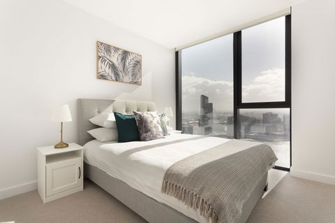 Melbourne Private Apartments - Collins Wharf Waterfront, Docklands - Redcliffe Tourism 12