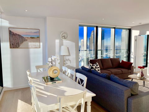 Melbourne Private Apartments - Collins Wharf Waterfront, Docklands - Redcliffe Tourism 15