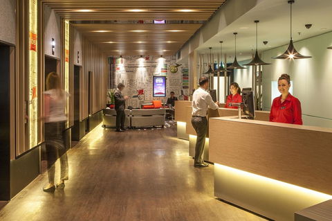 Ibis Melbourne Hotel And Apartments - Redcliffe Tourism 21