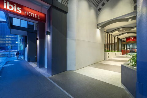 Ibis Melbourne Hotel And Apartments - Redcliffe Tourism 3