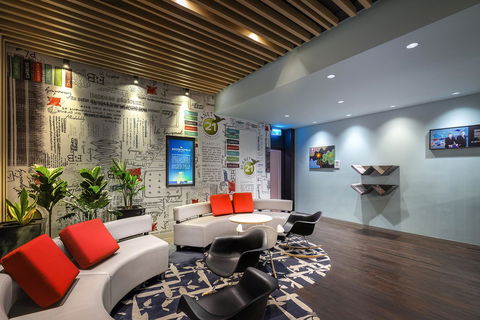 Ibis Melbourne Hotel And Apartments - Redcliffe Tourism 22