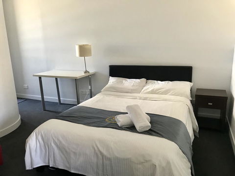 Mel-Uni Village - Redcliffe Tourism 21