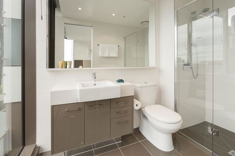 28 Nights Apartments - Redcliffe Tourism 9