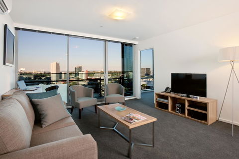 28 Nights Apartments - Redcliffe Tourism 14