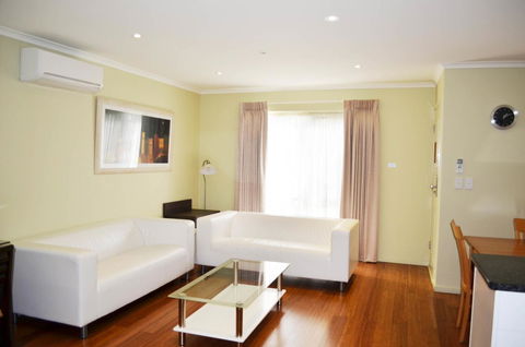 Best Western Plus Buckingham International - Redcliffe Tourism 26