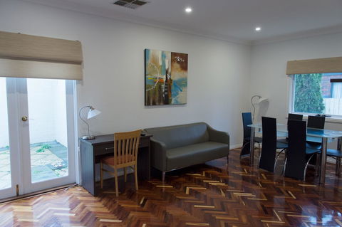 Best Western Plus Buckingham International - Redcliffe Tourism 32