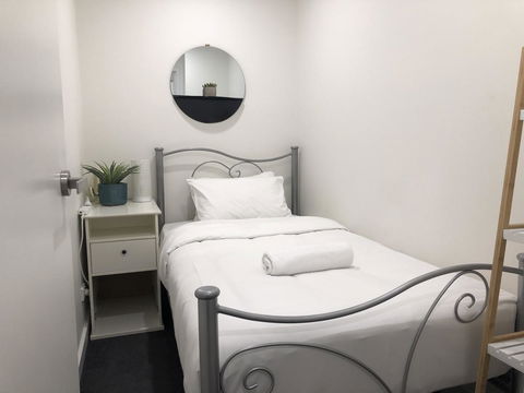 Crown Boutique S Collection - Redcliffe Tourism 6