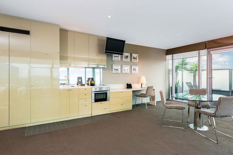 Novotel Melbourne Preston - Redcliffe Tourism 35